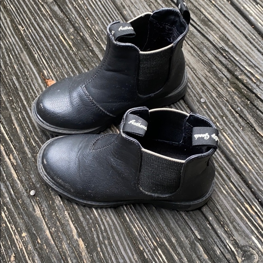 H&M Chelsea boots